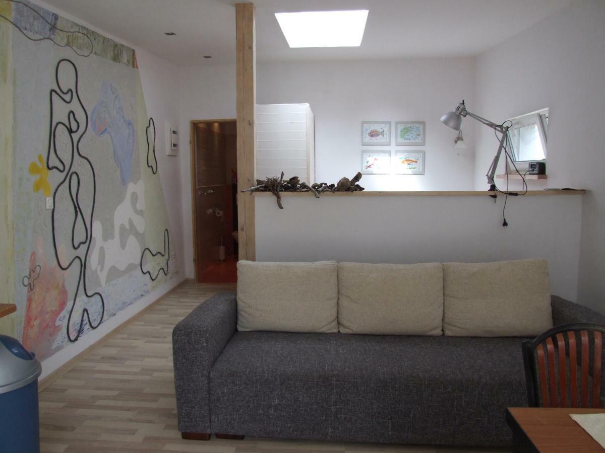 Pokoje I Apartamenty Przy Sosnowej Поддомбе Экстерьер фото